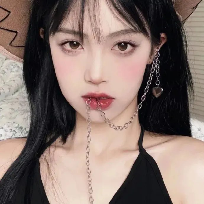 小鱼莉莉